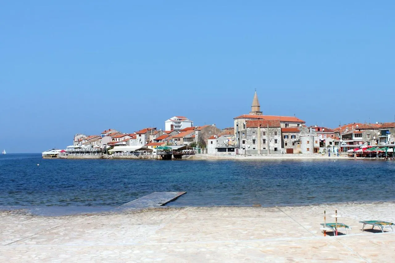 Apartment Umag 7171C Kroatien